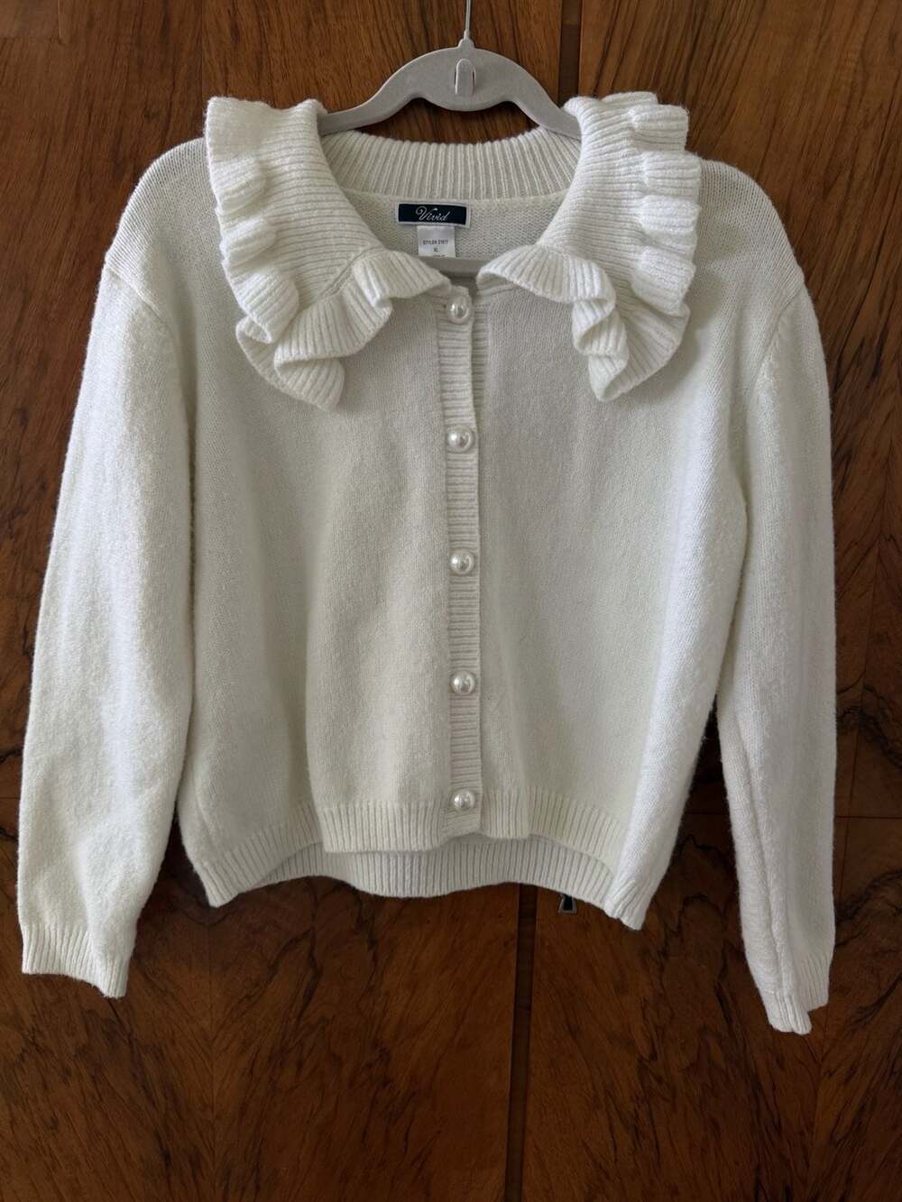 Vivid White Ruffle Collar Pearl Button Cardigan Sweater Size XL